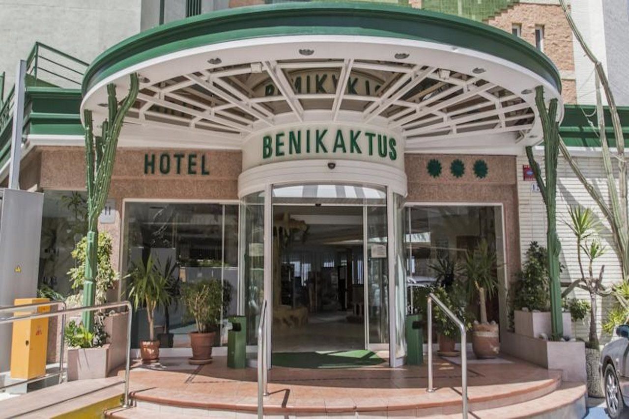 Hotel Benikaktus Benidorm Extérieur photo